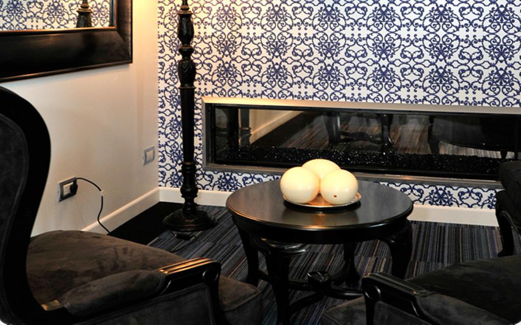 Black Swan Lakeside Boutique Hotel Роторуа Екстериор снимка